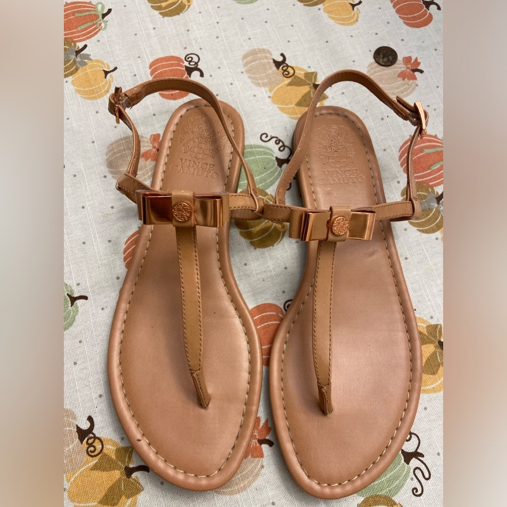 Vince Camuto Sandals NWOT - Picture 9 of 9